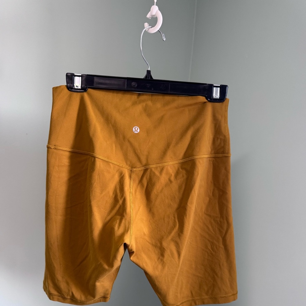 Lululemon align high rise shorts 8” Gold Spice